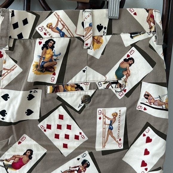 Loudmouth Pin up Girl and Playing Cards shorts - Picture 9 of 11